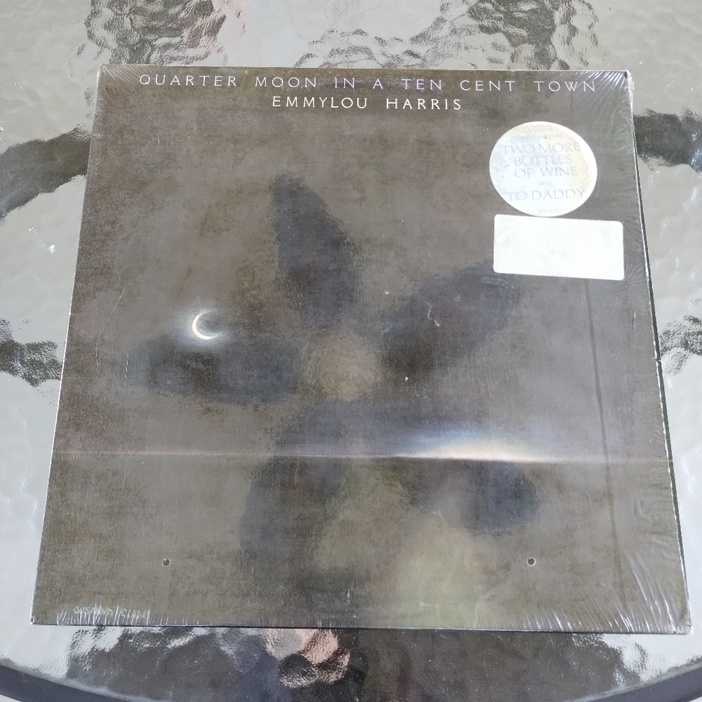 EmmyLou Harris Quarter Moon In A Ten Cent Town Vinyl Record Album